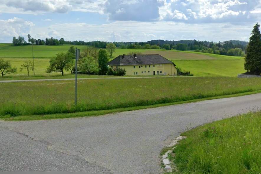 Großzügiges Grundstück im Mischbaugebiet ohne Bauzwang - Wohn- und Arbeitsmöglichkeit kombiniert (Provisionsfrei), Grund und Boden-kauf, 246.000,€, 4174 Rohrbach