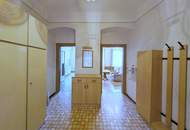 3-Zimmer Altbauwohnung mit Entwicklungspotenzial – sanierungsbedürftig