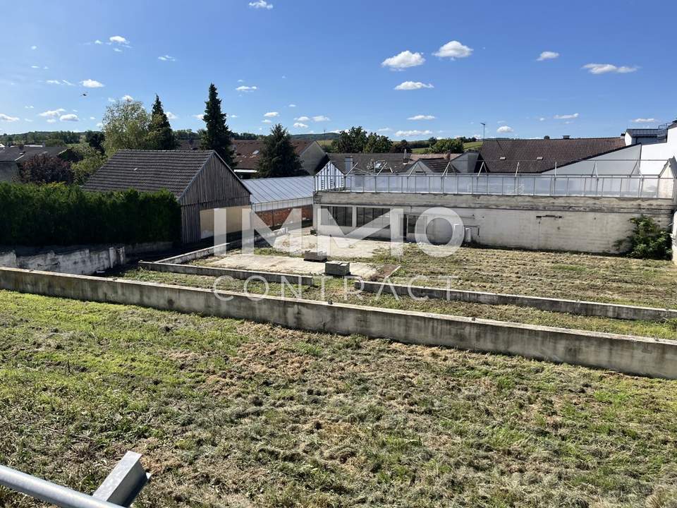 Haus mit großem Grundstück ca. 2 200 m²