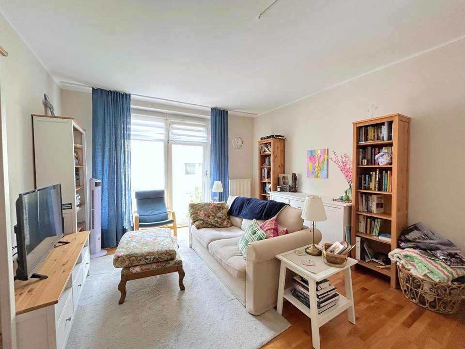 Linz/Stadt: Mietwohnung ca. 81,4 m² Wfl + BALKON in der Schubertstraße (WG-geeignet)