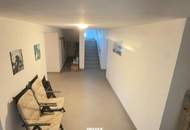 Mehrfamilienhaus, zwei Wohneinheiten, Doppelgarage, 7.337 m2 Grundstück