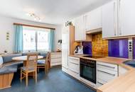 Wohnen am Traunsee! Parifiziertes Zweifamilienhaus mit großem Garten, KFZ-Stellplätzen, Carport und Garage