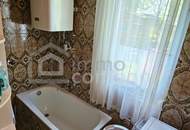 Renovierungsbedürftiges Haus mit idyllischen, großen Garten in Sommerein zu verkaufen!