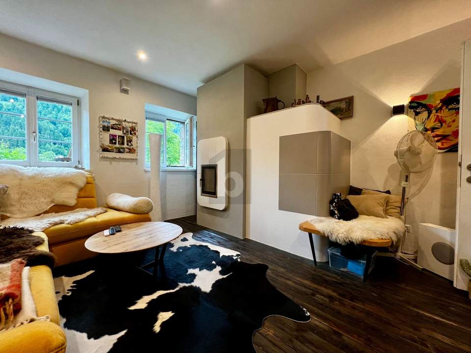 RUSTIKAL IN SUPER LAGE MIT GROßEM GARTEN!