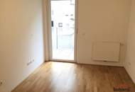 Nette 2-Zimmerwohnung mit Balkon in begrünter Innenhofruhelage (Mietbeginn nach Vereinbarung 1/2026 oder 2/2026)