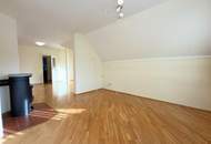 Familienfreundliches Haus mit großem Grundstück &amp; Sauna