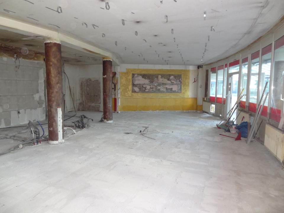 Gut sichtbare Geschäftsfläche in verkehrsgünstiger Lage von Innsbruck zu mieten