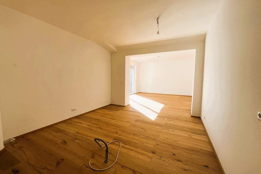 Helle 4-Zimmer-Wohnung mit 95 m² und 16 m² Terrasse im 2. Obergeschoss, Wohnung-kauf, 451.250,€, 5110 Salzburg-Umgebung