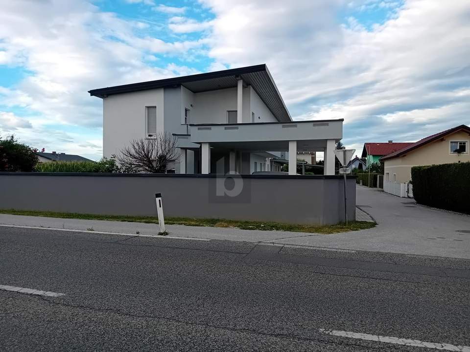 MODERNES WOHNEN MIT GARTEN, TERRASSE & BALKON IN TOPLAGE