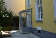 Schöne 4,5 Zimmer Altbau-Villenetage mit Gartennutzung und kleinem KFZ-Stellplatz