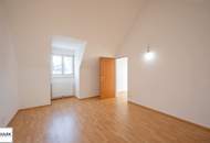 ** Top gepflegte 4 Zimmer Dachgeschoss Wohnung mit Alleinutzung 3er hofseitigen Terrassen - Maisonette Wohnung - Nähe Bahnhof Gersthof ** ab sofort **