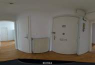 Sanierungsbedürftige DG-Wohnung bei der Währinger Straße/Volksoper