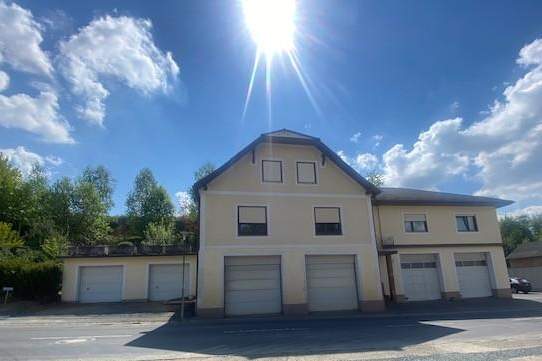 Gepflegtes Einfamilienhaus mit großer Terrasse und vielen Garagen!, Haus-kauf, 320.000,€, 7562 Jennersdorf