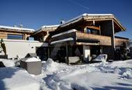 Alpiner Stil &amp; höchster Komfort: Chalet mit traumhaftem Bergblick &amp; Pool