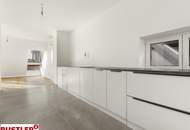 DACHGESCHOSSTRAUM IN TOP-CITYLAGE | PIVATER LIFTAUSSTIEG | FERNBLICK AUS DEM WHIRPOOL GENIEßEN