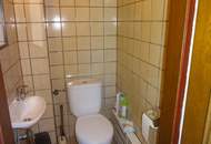 Gepflegtes Einfamilienhaus mit Pool in Top Lage !