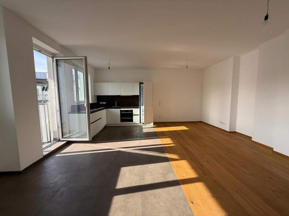 Urbanes Flair nahe Naschmarkt – bis 2031 befristet 3-Zimmer-Dachgeschosswohnung mit Balkon!