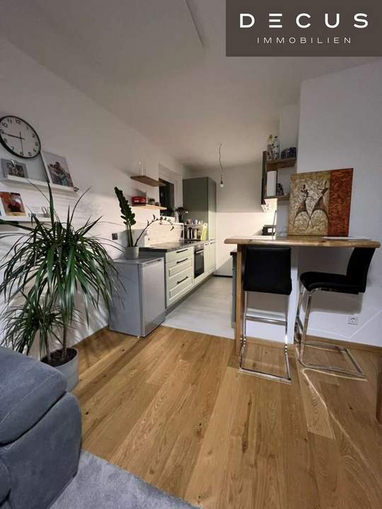 DESIGNWOHNUNG IM GRÜNEN - FÜR SINGLES UND PAARE