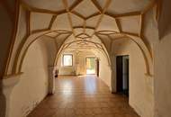 Historisches Haus mit großem Garten