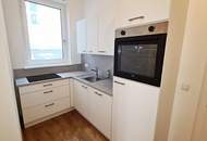 AUMANNPLATZ-NÄHE, unbefristete 50 m2 Altbau, 2 Zimmer, Küche, Parketten, Ruhelage, 1. Liftstock, Währinger Straße
