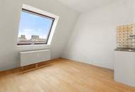 Großzügige Dachgeschoßwohnung mit ruhiger Südterrasse und Klimaanlage