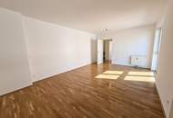 Komfortable 2-Zimmer-Wohnung mit Lift und großzügiger Wohnküche -- Frömmlgasse