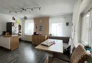 Zwei Wohnhäuser auf einem großzügigen Grundstück mit viel Potenzial in sehr ruhiger Lage!