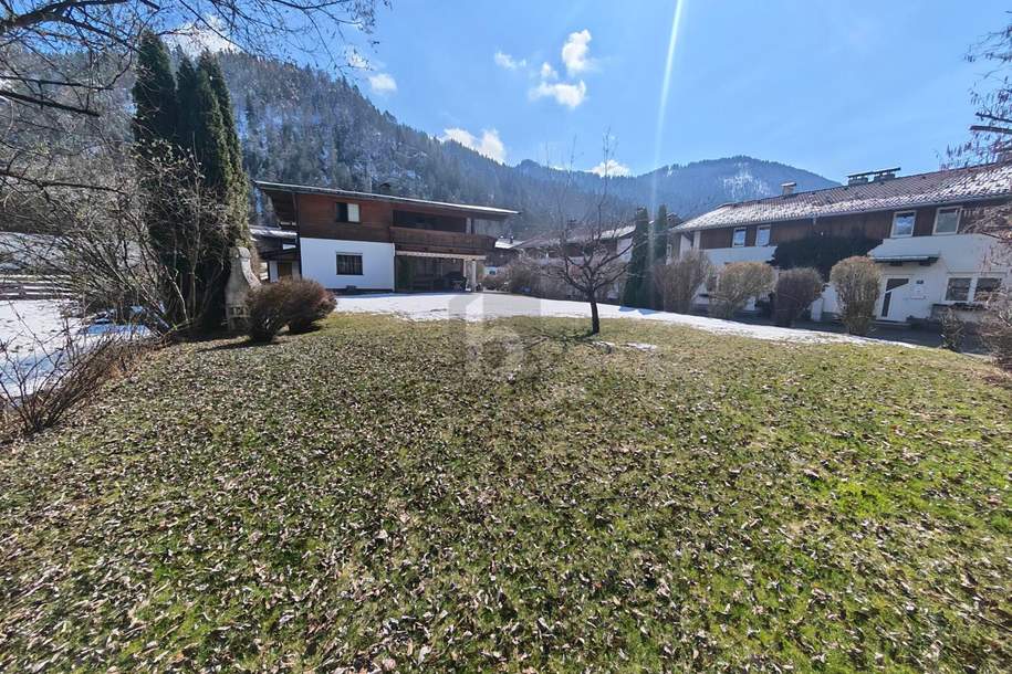 SONNIG UND ZENTRAL, PERFEKTES GRUNDSTÜCK ZUR VERWIRKLICHUNG DES EIGENEN WOHNTRAUMS!, Grund und Boden-kauf, 325.000,€, 6383 Kitzbühel