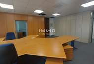 Großzügiges Büro 400m² mit Klimaanlage, Aufzug & Stadtblick in Krems – top Lage!