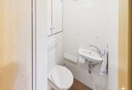 Zentrale Dachgeschoßwohnung mit großzügiger Terrasse. Stellplatz. Spittal an der Drau.