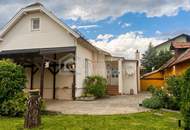 Einfamilienhaus mit Pool, Sauna und viel Stauraum