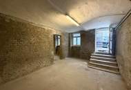 Vielseitig nutzbares Halbkellerlokal in zentraler Lage des 2. Bezirks // Versatile Semi-Basement Commercial Unit in a Central 2nd district location //