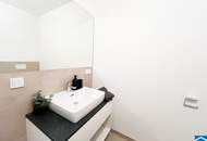Geräumige 2-Zimmer-Wohnung mit Loggia und Einbauküche – Urbaner Wohnkomfort im High Five ab 01. Juni 2025!