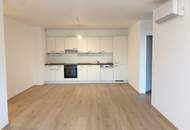 klimatisierte Dachgeschoss Wohnung mit Terrasse! inkl. Warmwasser und Heizung