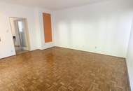 Sehr schöne Mietwohnung mit Blick ins Grüne