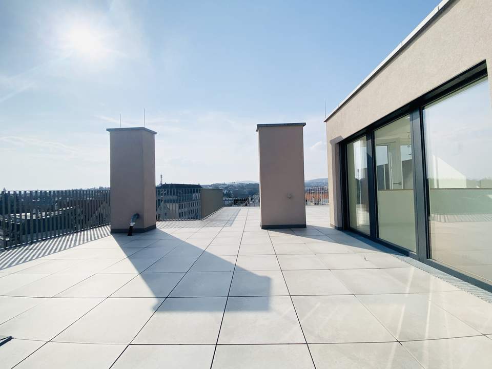 EXKLUSIVES WOHNEN IN OBERDÖBLING - Traumhafte Dachgeschosswohnung mit Blick über Wien