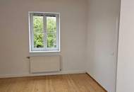 3 geräumige Zimmer, Küche mit Essplatz, Gartennutzung und PKW Stellplatz