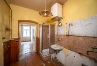 ++NEU++ 2-Zimmer Altbau-Wohnung (renovierungsbedürftig), viel Potenzial!