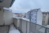 Wohnen über den Dächern: 4 Zimmer, Terrasse &amp; Klimaanlage