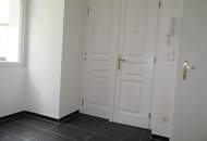 NÄHE U3 – NEU RENOVIERTES GROSSZÜGIGES 1 ZIMMER APARTMENT