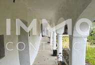 Neuer Preis Arkadenbauernhaus mit Innenhofatrium und Garten in ruhiger Lage !Bedarf Renovierung!