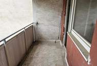 Großzügige 2-Zimmerwohnung mit Loggia