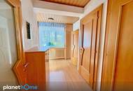 Entzückendes kleines Haus auf großem, sonnigem Grund