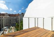 RUHE TRIFFT WOHNQUALITÄT - EXKLUSIVE DACHGESCHOSSWOHNUNG MIT BALKON IN DEN RUHIGEN INNENHOF