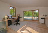 Rückzugsort im Grünen nahe Korneuburg – modernes, hochwertiges Wohnhaus mit großem Garten