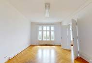 Altbaubüro mit Blick in den Resselpark