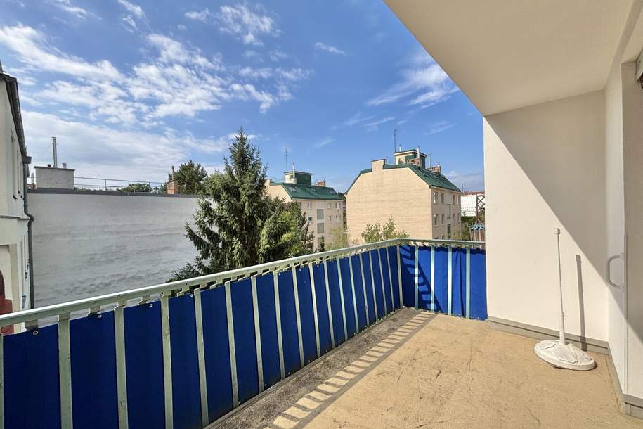 ERSTBEZUG nach Sanierung mit Südwestloggia in den begrünten Innenhof | Nähe Obkirchermarkt, Wohnung-miete, 1.690,00,€, 1190 Wien 19., Döbling