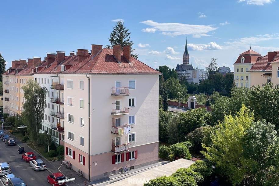Sanierungsbedürftige 2-Zimmer-Wohnung in zentraler Lage mit Blick auf die Herz-Jesu-Kirche, Wohnung-kauf, 119.000,€, 8010 Graz(Stadt)