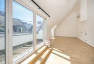 Repräsentative Dachgeschosswohnung mit 3 Zimmern- in bester Lage!