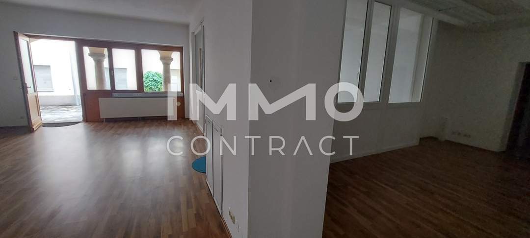 ROHRENDORF EBENERDIGE GESCHÄFTS-BÜROFLÄCHE ZU VERKAUFEN!